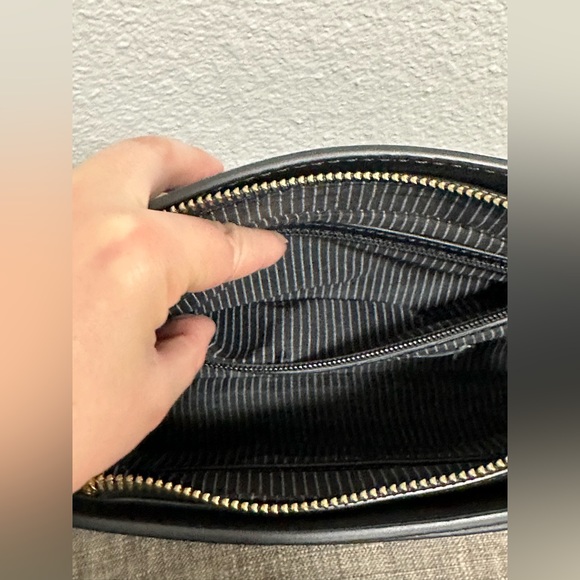 White House Black Market Clutch / Crossbody - Picture 8 of 8